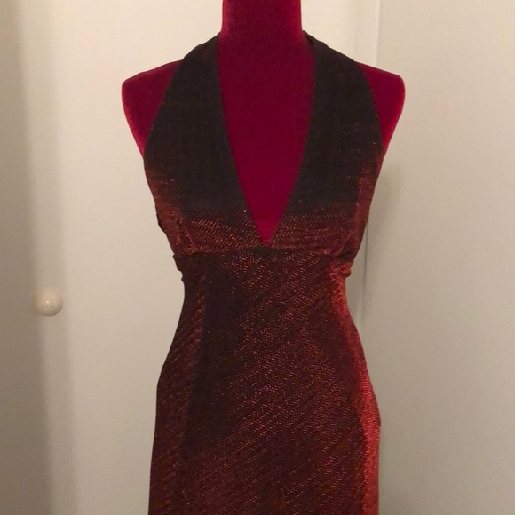 Red halter floor length shimmering dress - Picture 2 of 8